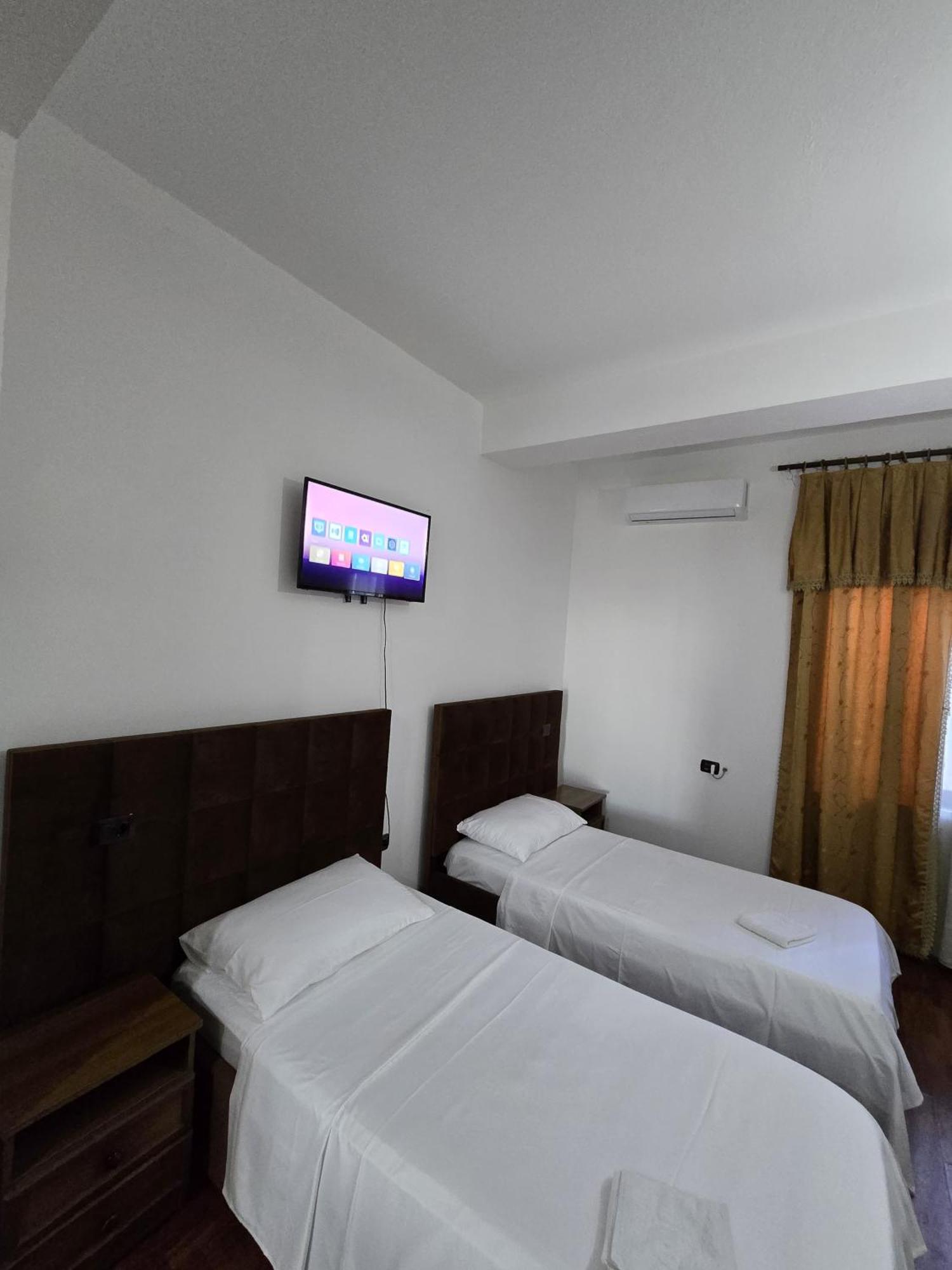 Grand Hotel Κρούγια Εξωτερικό φωτογραφία