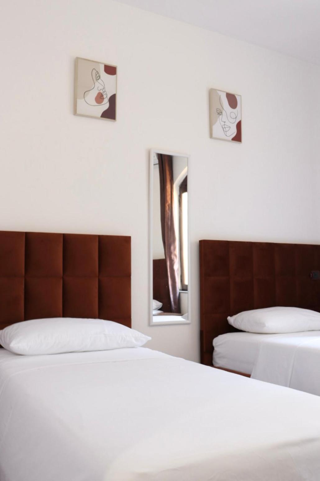 Grand Hotel Κρούγια Εξωτερικό φωτογραφία