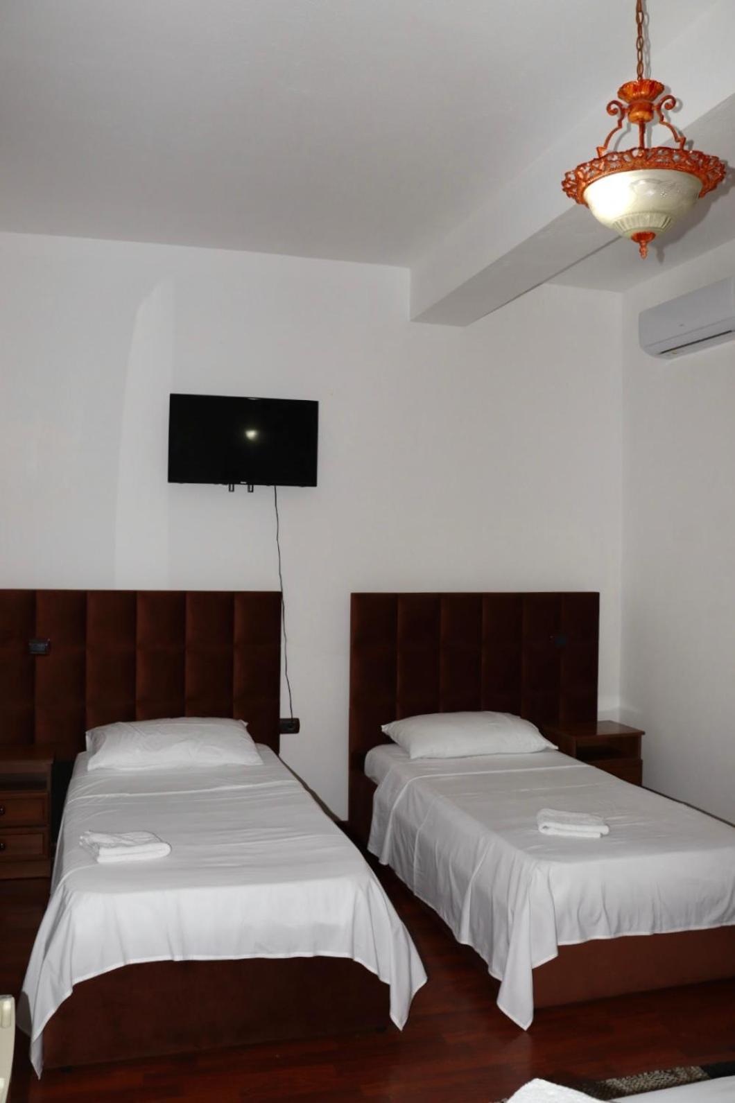 Grand Hotel Κρούγια Εξωτερικό φωτογραφία